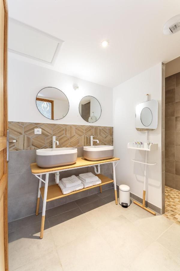 Gite Et Chambres D'Hotes - La Maison Du Grand Bossieu Bagian luar foto